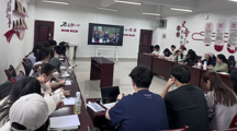 探花直播
举办第71期入党积极分子培训班